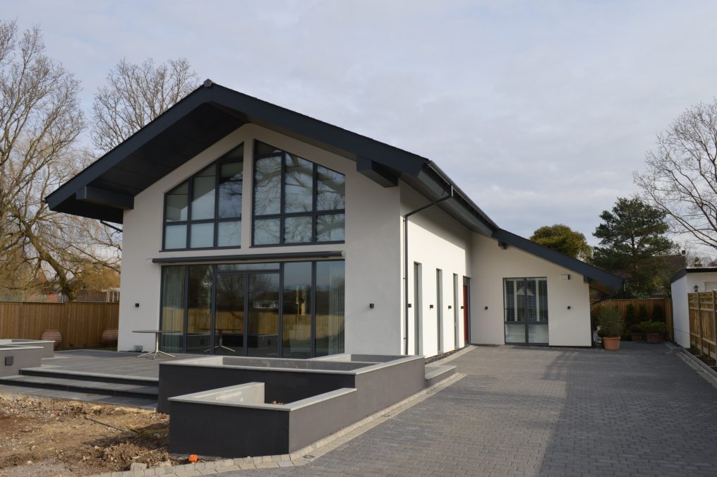 Bespoke Contemporary House in Ashstead