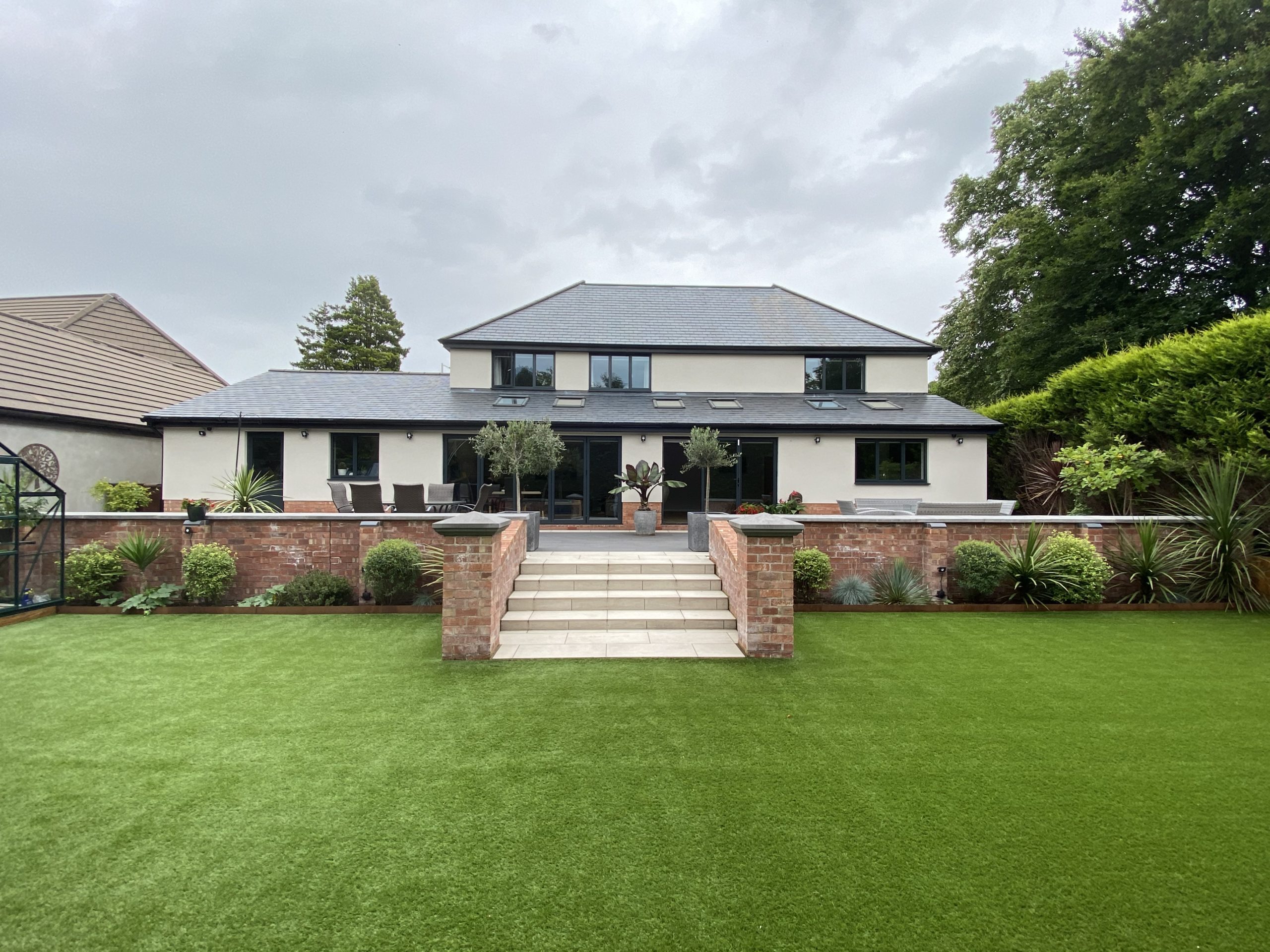 Bespoke contemporary house in Cheshire