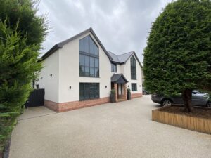 Bespoke contemporary house in Cheshire